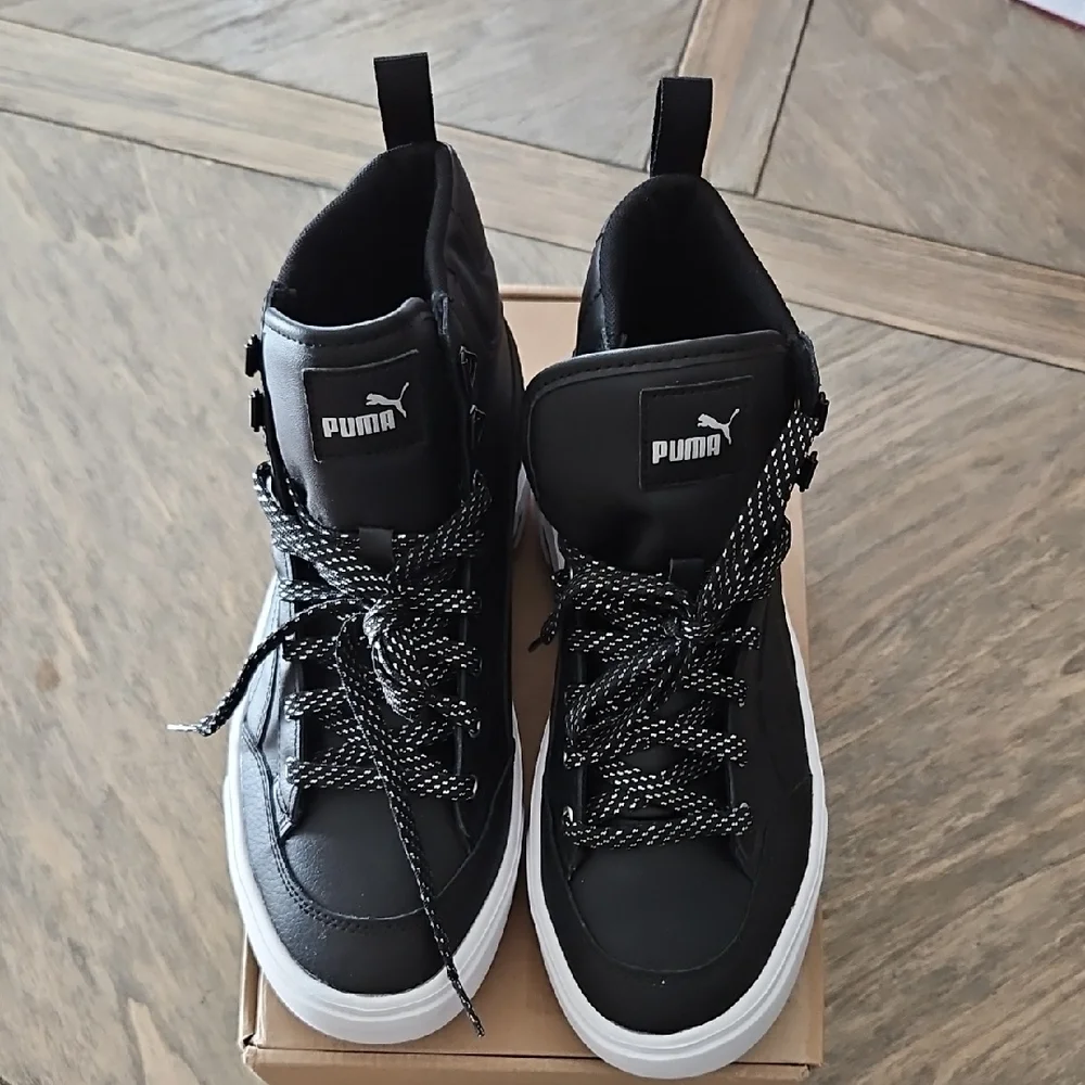 Puma Black High-Top Casual Booy - Picture 1 of 3
